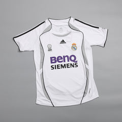 Real Madrid SERGIO RAMOS #4 Domácí Retro fotbalový dres 2006/07