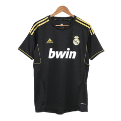 Retro fotbalový dres Real Madrid venku 2011/12