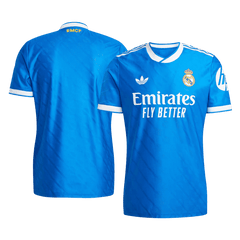 Třetí venkovní fotbalový dres Real Madrid 2025/26 – verze pro hráče