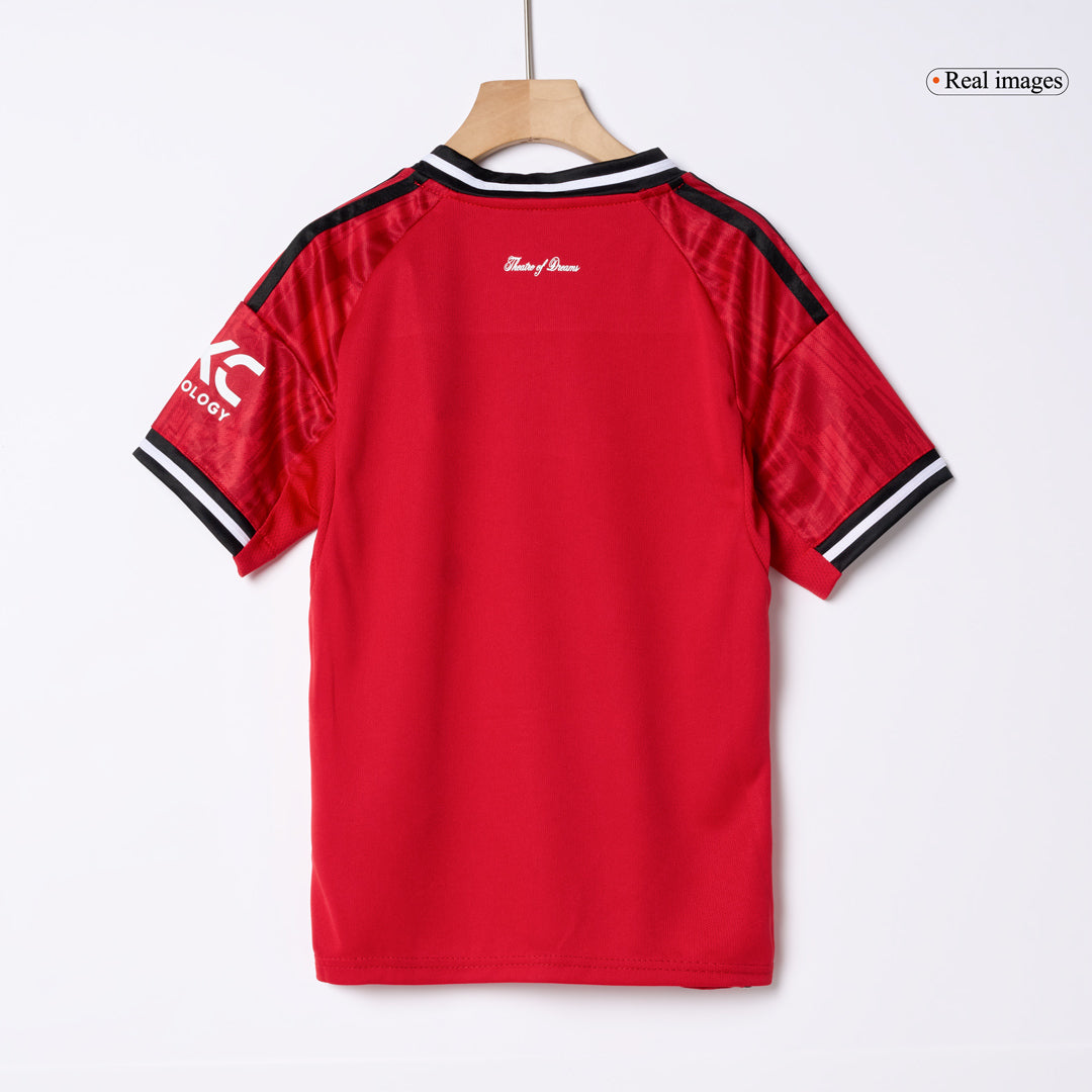Dětská souprava domácího dresu Manchester United (dres + šortky) 2025/26