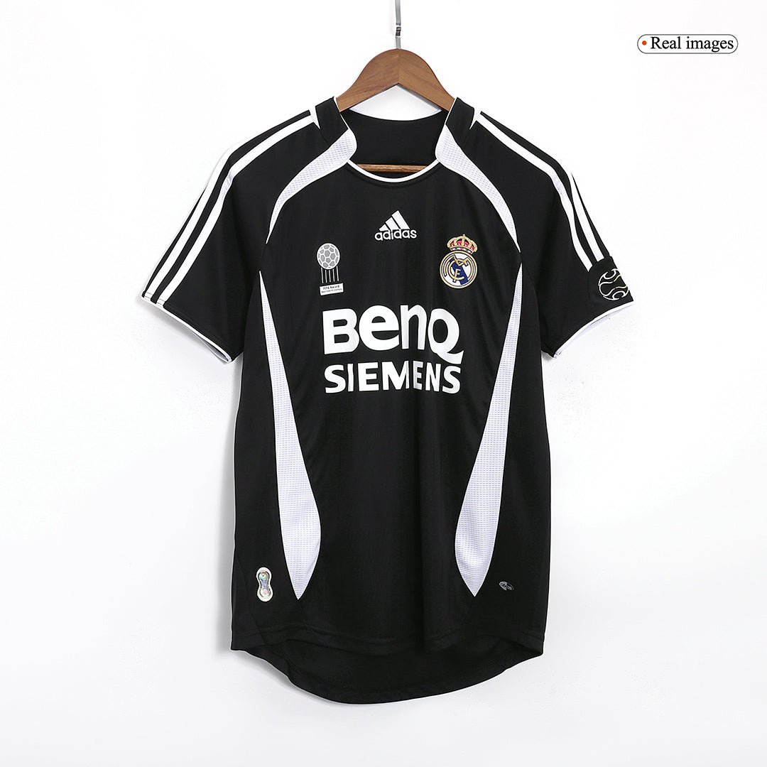 Real Madrid SERGIO RAMOS #4 venkovní retro fotbalový dres 2006/07