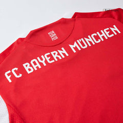 Bayern Munich UPAMECANO #2 Domov Fotbalový dres 2025/26 - verze pro hráče