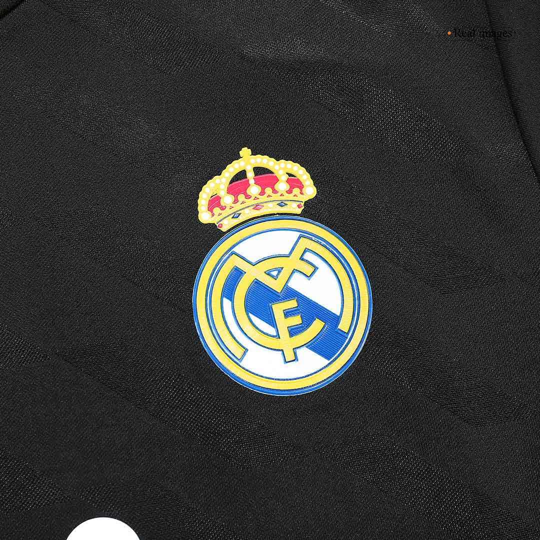 Retro fotbalový dres Real Madrid venku 2011/12