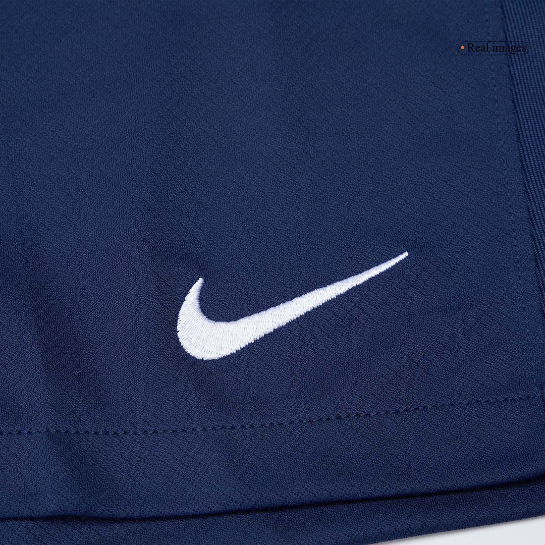Domácí fotbalové trenýrky Tottenham Hotspur 2025/26