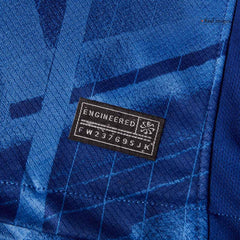 Pánský domácí fotbalový dres Chelsea WORLD CHAMPIONS #25 2025/26 s odznakem na hrudi