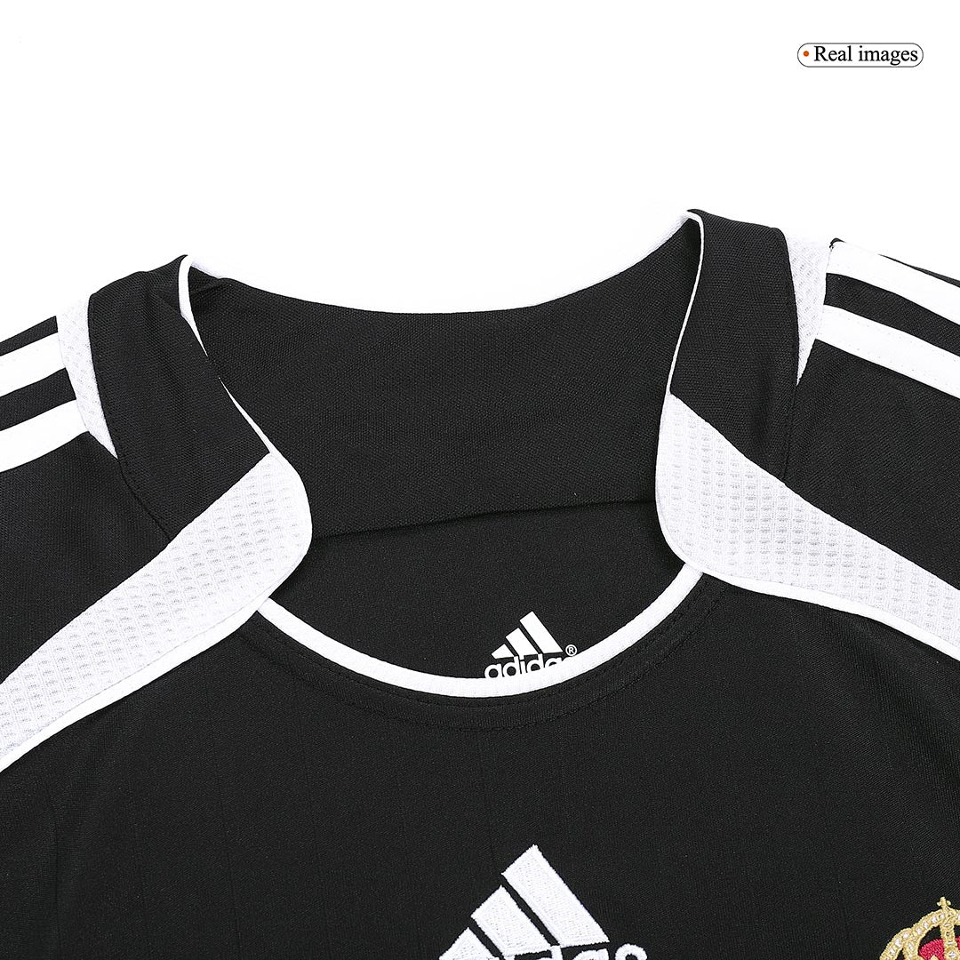 Real Madrid SERGIO RAMOS #4 venkovní retro fotbalový dres 2006/07