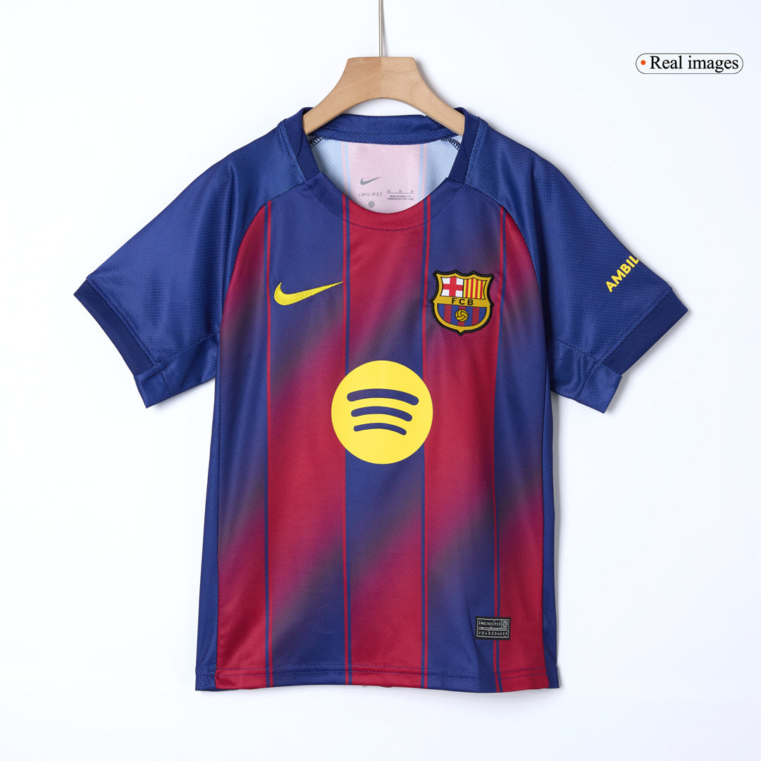 Dětská souprava domácího dresu Barcelona (dres + šortky) 2025/26