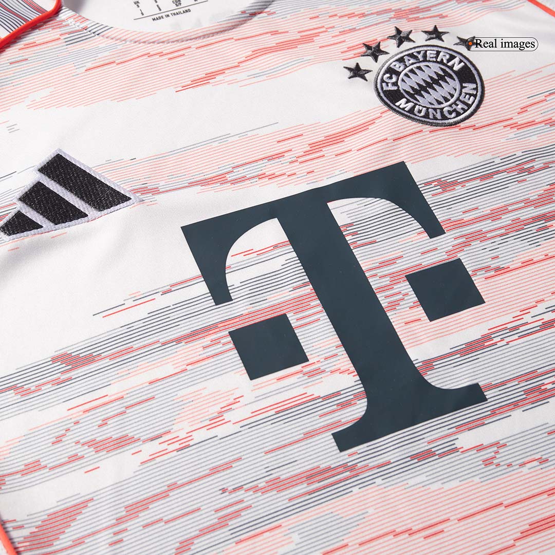 Bayern Munich men's away jersey (jersey+shorts) 2025/26